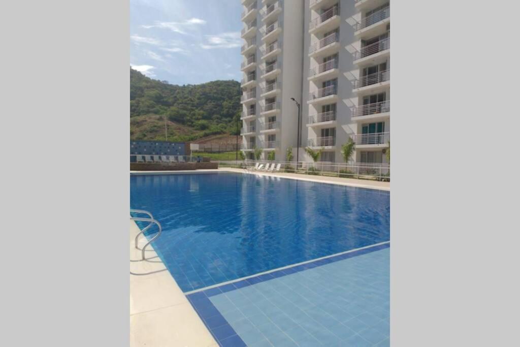 ¡Un espacio para tu descanso! Girardot Exterior foto